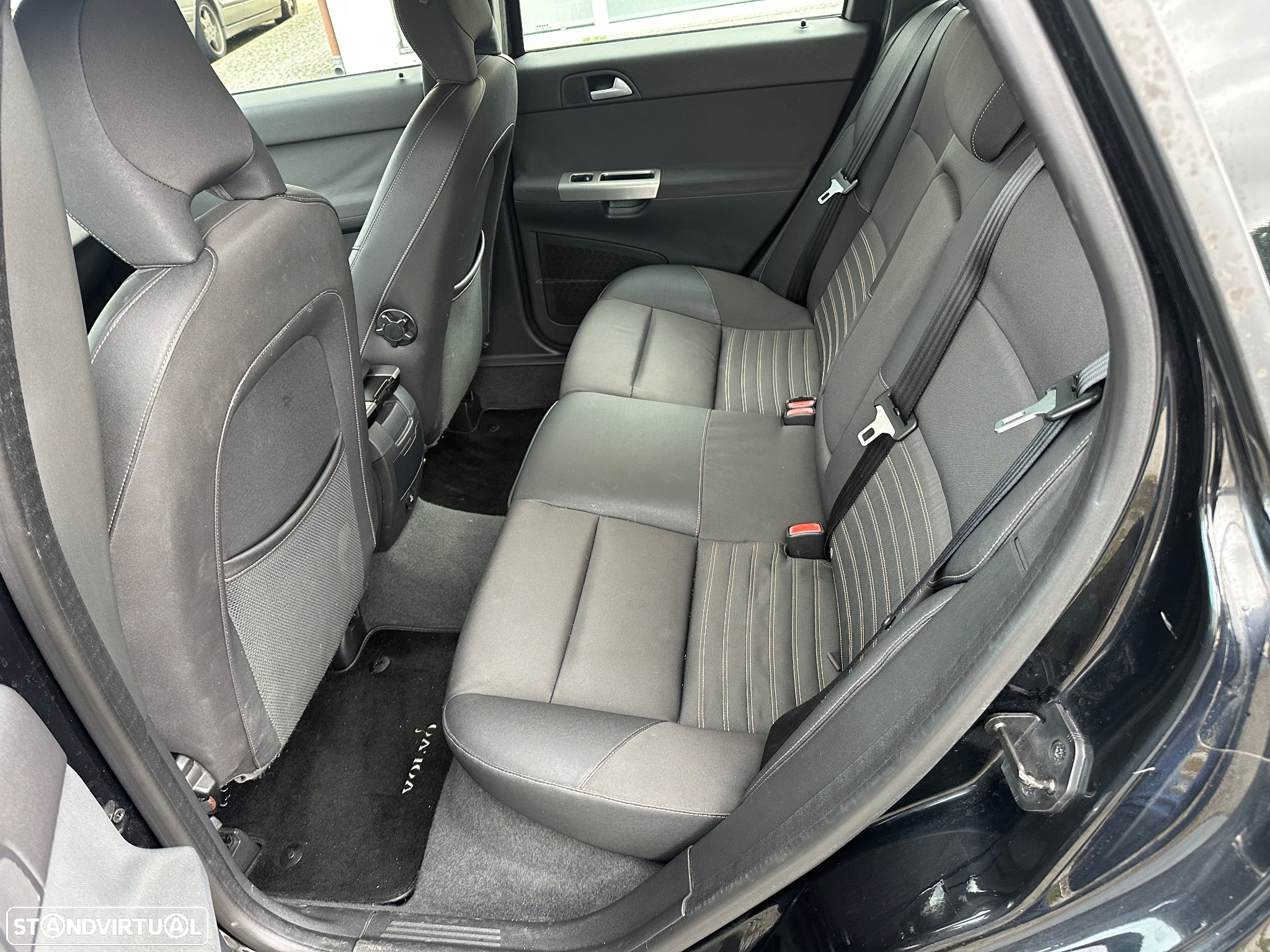 Volvo V50 2.0 D Summum Powershift - 28