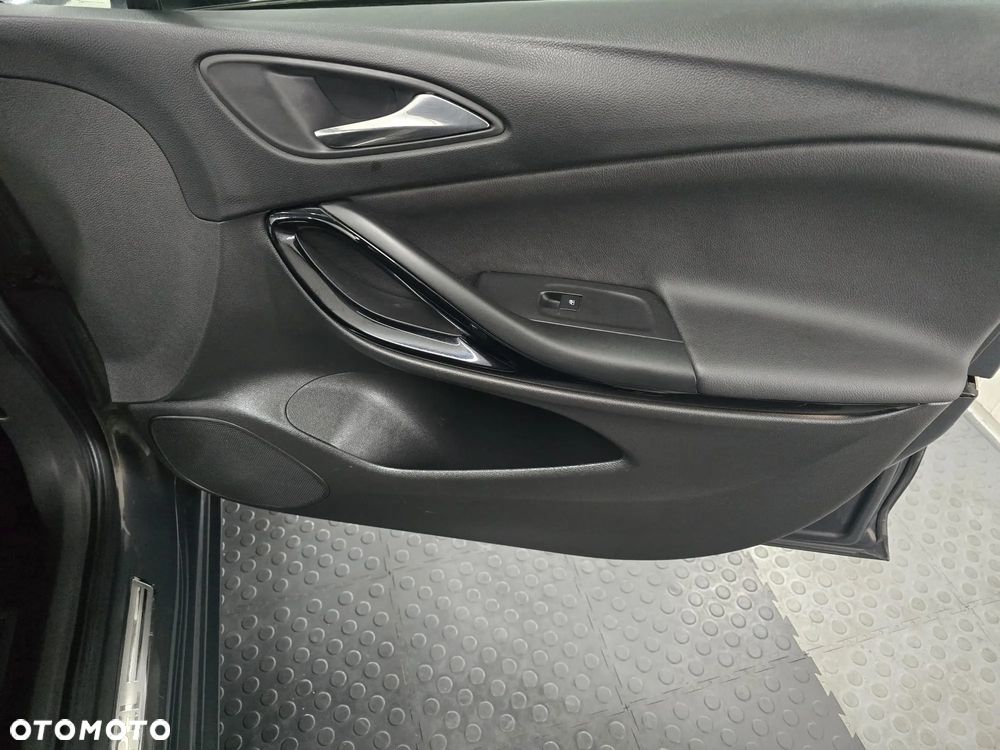 Opel Astra 1.6 BiTurbo D (CDTI) Start/Stop Innovation - 20