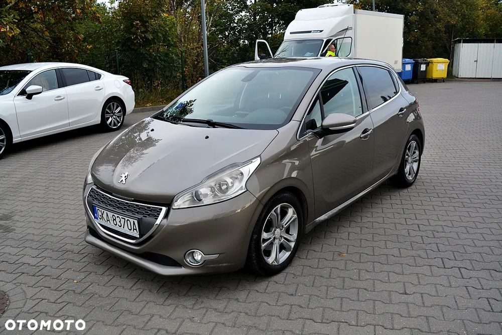 Peugeot 208 95 VTI Active - 11