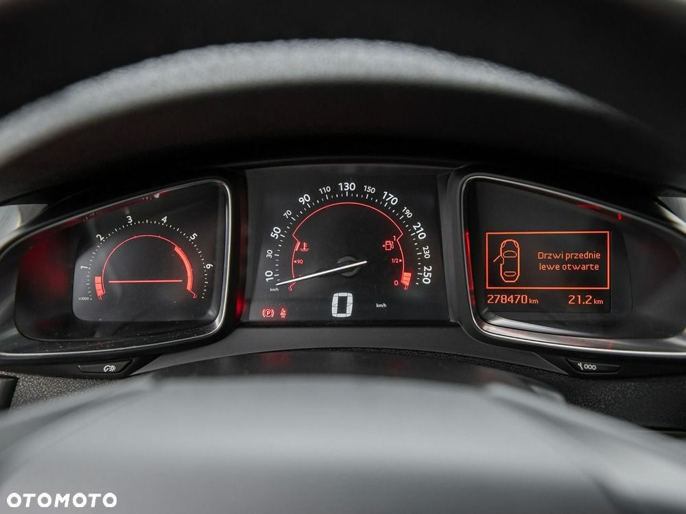 Citroën DS5 2.0 HDi SoChic - 30