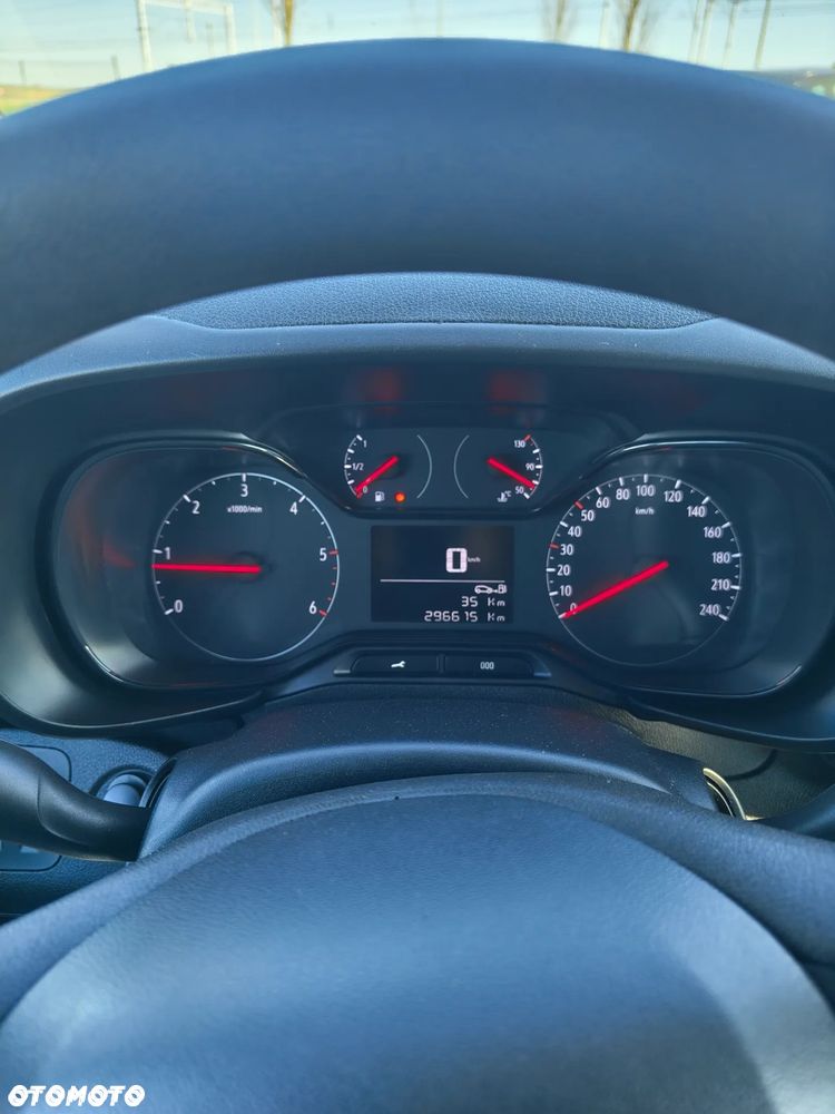 Opel COMBO - 9