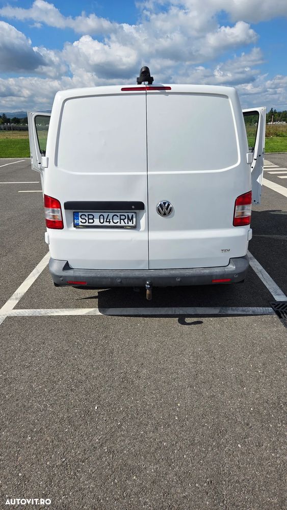 Volkswagen Transporter Multivan Comfortline Scurt - 12