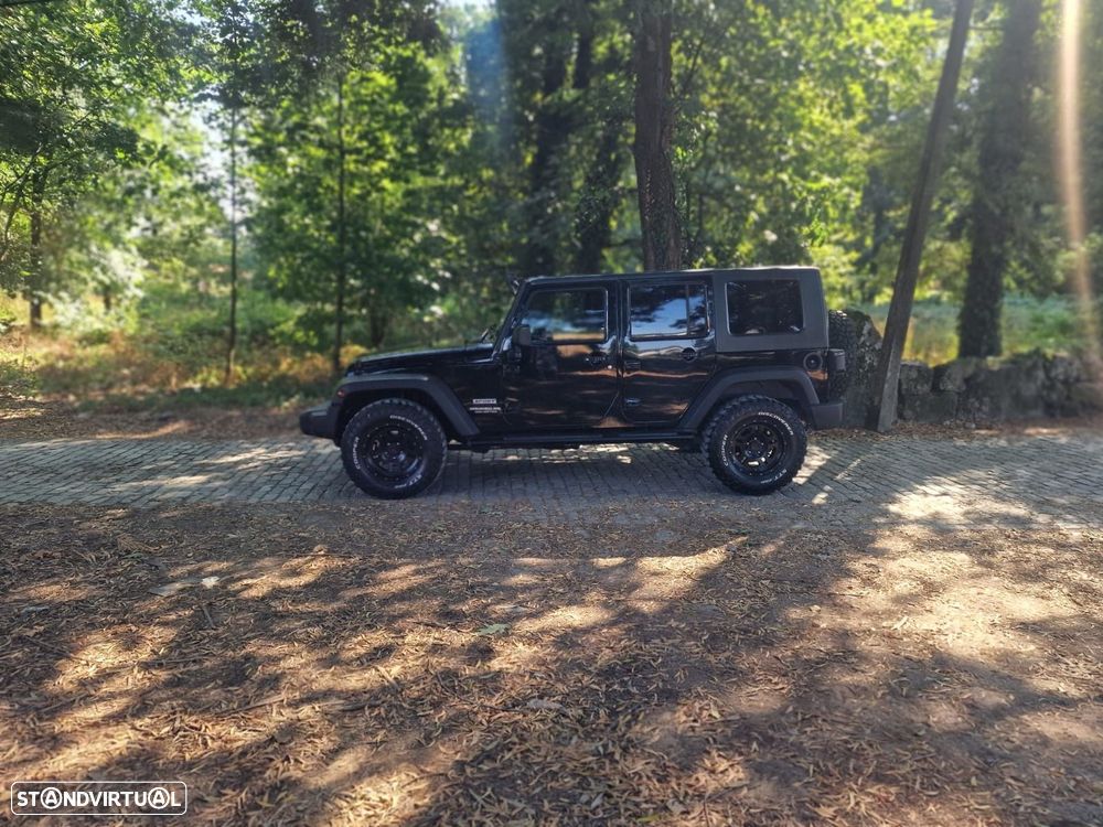 Jeep Wrangler - 18
