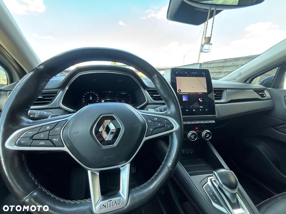 Renault Captur - 22