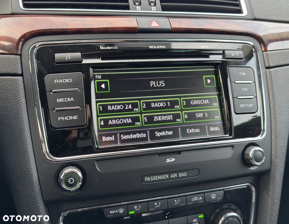 Skoda Superb 3.6 V6 4x4 DSG Elegance - 24