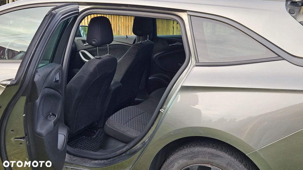 Opel Astra 1.6 CDTI Enjoy S&S - 11