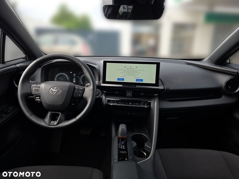 Toyota C-HR - 11