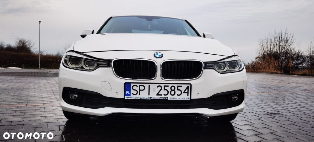 BMW Seria 3 318d - 4