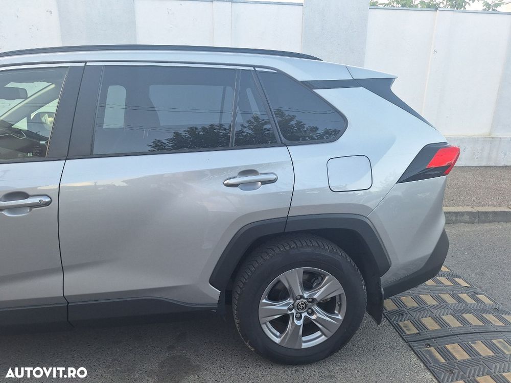TOYOTA RAV4 2024 — imagine 7
