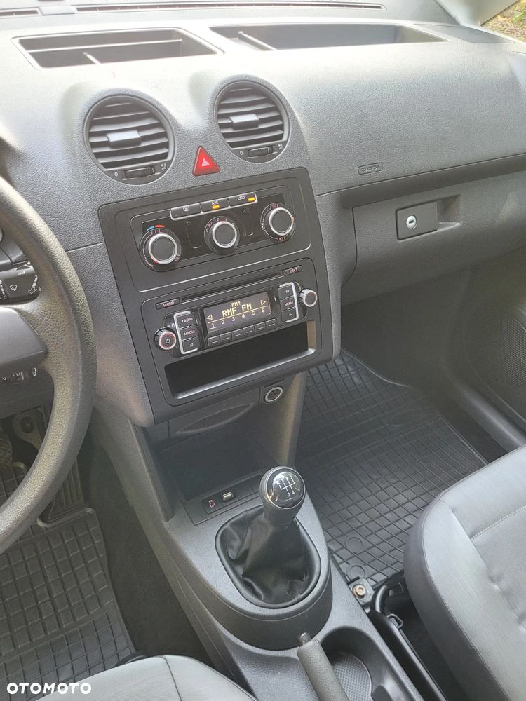 Volkswagen Caddy - 8