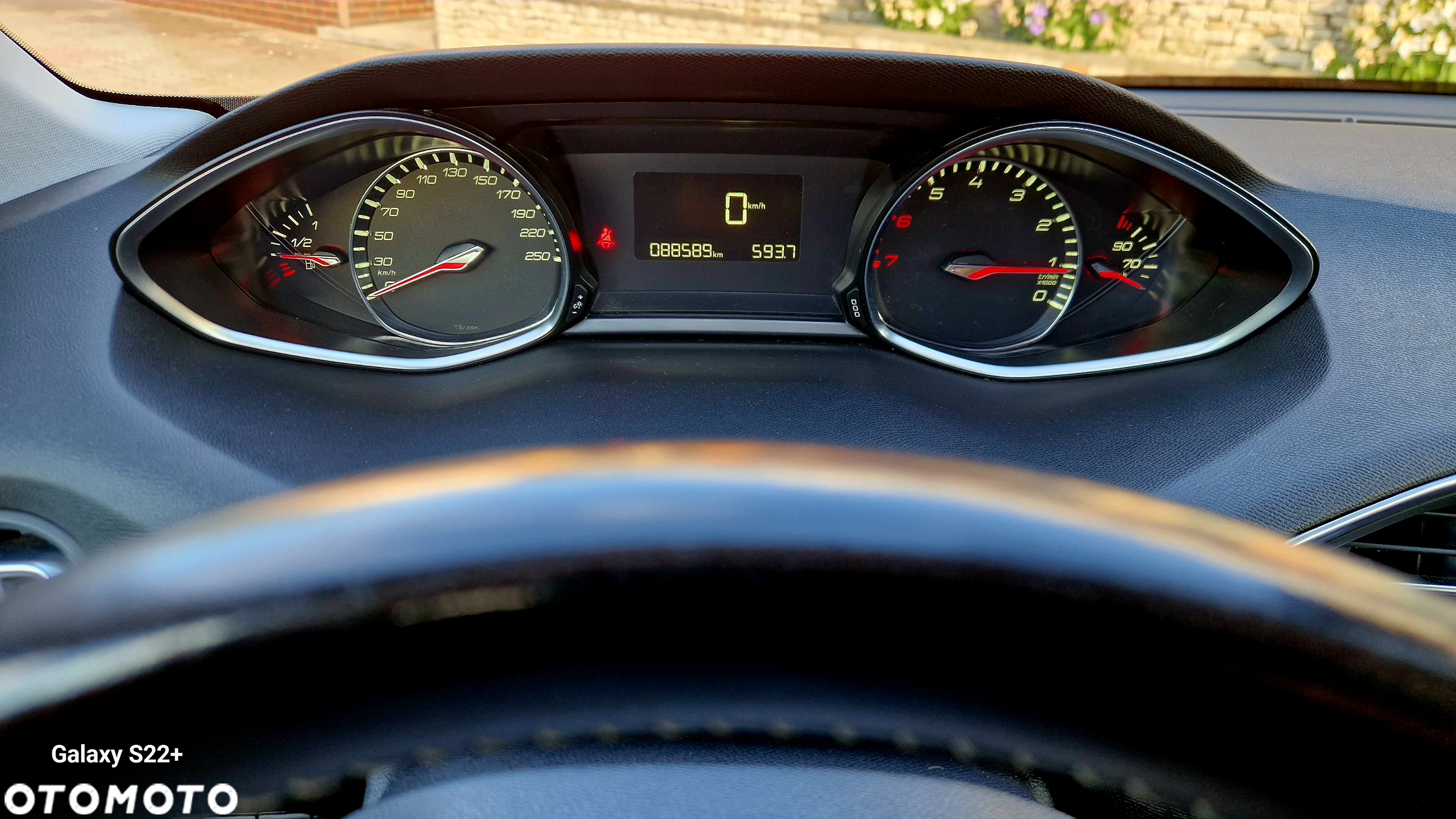 Peugeot 308 SW PureTech 130 Stop & Start Allure - 11