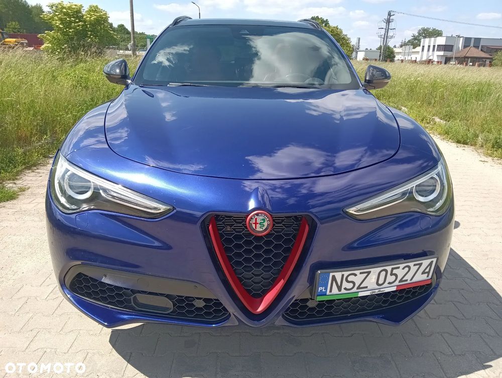 Alfa Romeo Stelvio 2.0 Turbo TI Q4 - 8