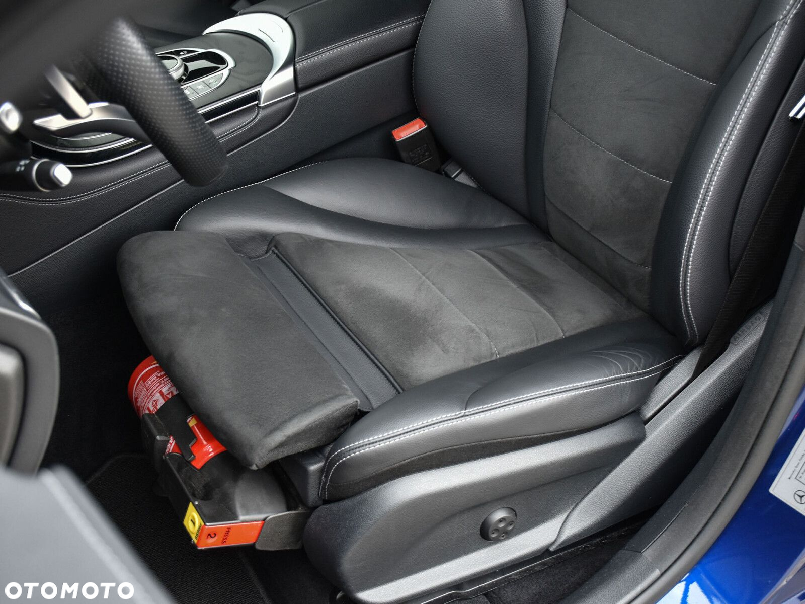 Mercedes-Benz GLC - 25