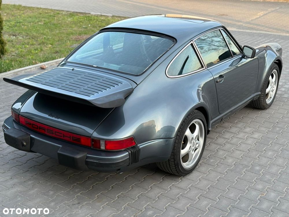 Porsche 911 - 10