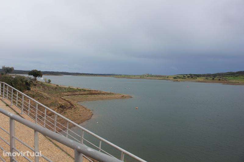 Lote de Terreno com 2500 m2 a 150 mt do Alqueva. - Grande imagem: 2/9