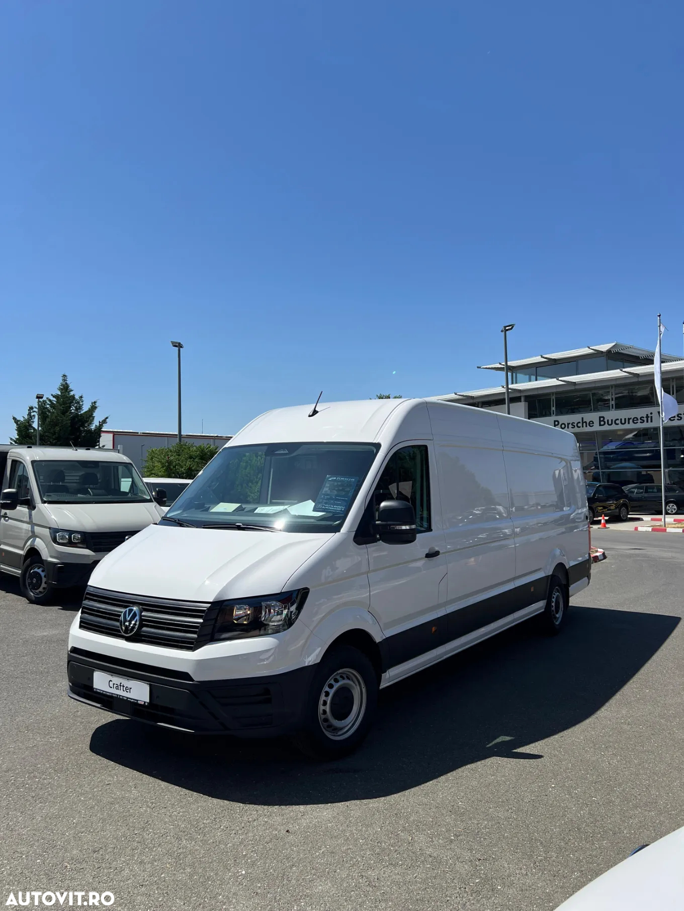Volkswagen Crafter Furgon L5H3 - 4