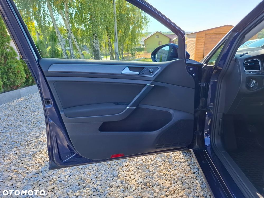 Volkswagen Golf 1.5 TSI BMT Comfortline - 20