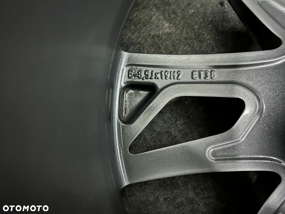 Alufelga Audi Q3 Audi Sport 19 cali 5x112 1szt. Ładna! 83A601025 - 4