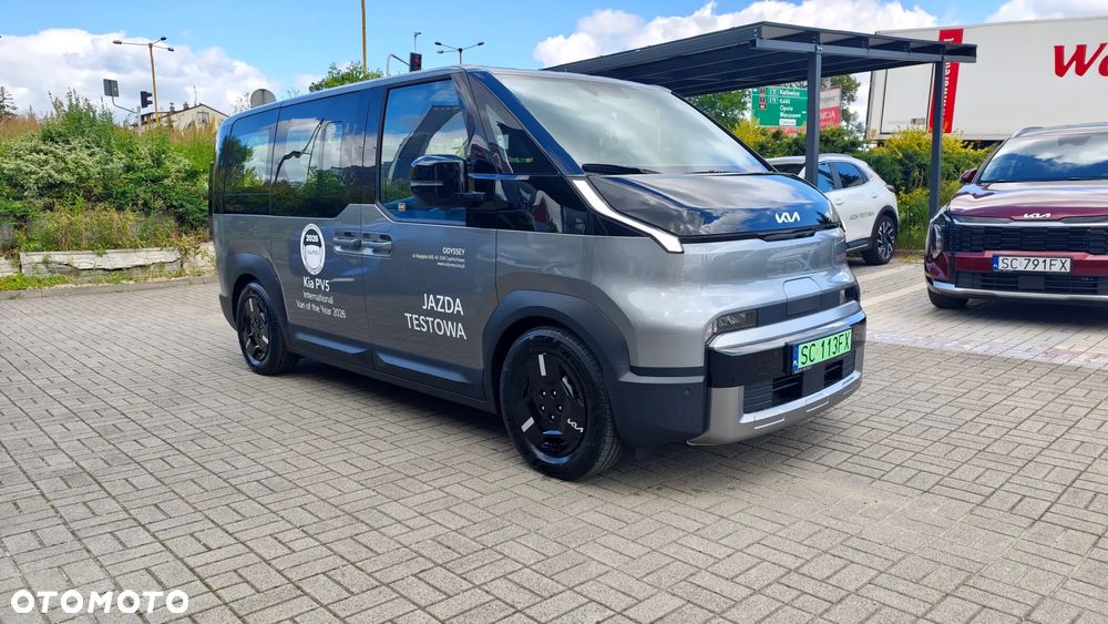 Kia PV5 - 9