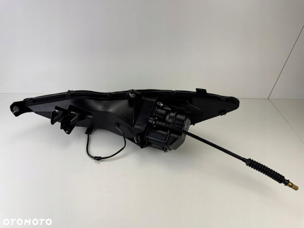 Lampa przednia prawa Can-Am Spyder RT-S 2012+ - 11