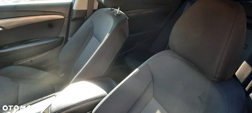 Hyundai i40 2.0 GDI Premium - 10