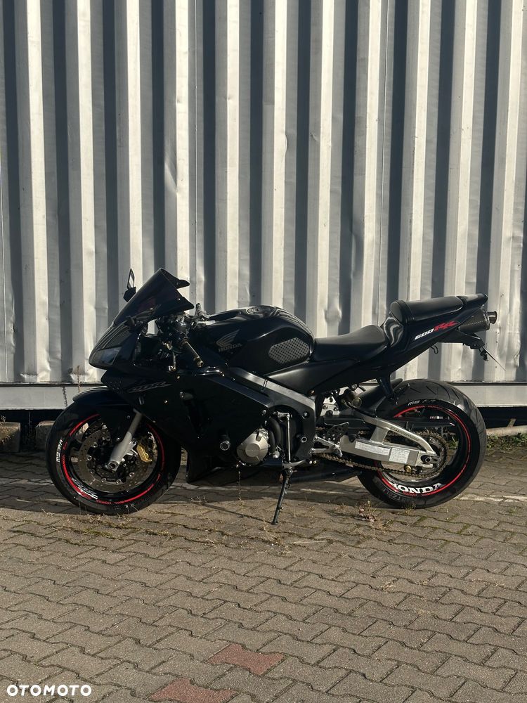 Honda CBR - 17