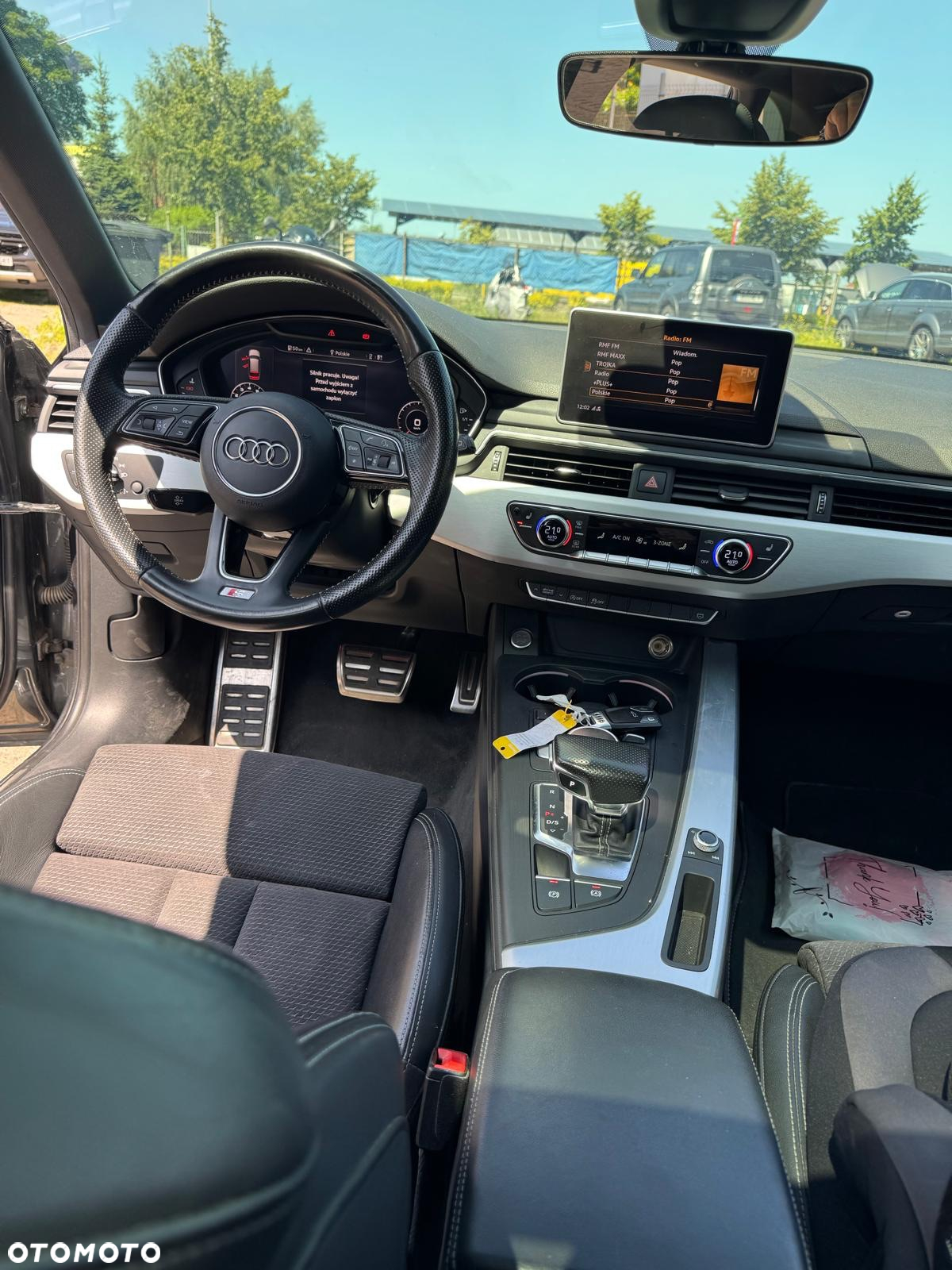 Audi A4 2.0 TFSI ultra Sport S tronic - 14
