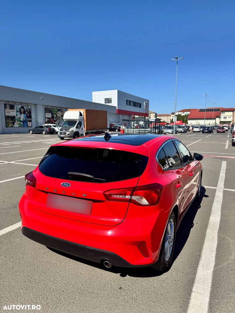 Ford Focus 1.0 EcoBoost Active - 3
