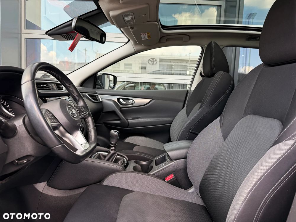 Nissan Qashqai 1.7 dCi 4x4 N-Connecta - 29