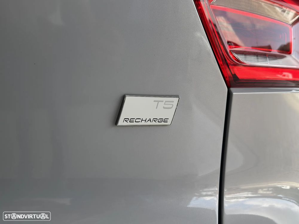 Volvo XC 40 1.5 T5 PHEV Inscription Expression — fotografia 8