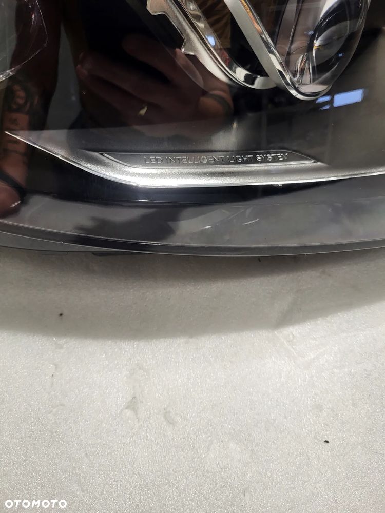 Mercedes-Benz GLE W166 ILS LED PRZÓ STRONA PRAWA KOMPLETNA A1669062203 - 2