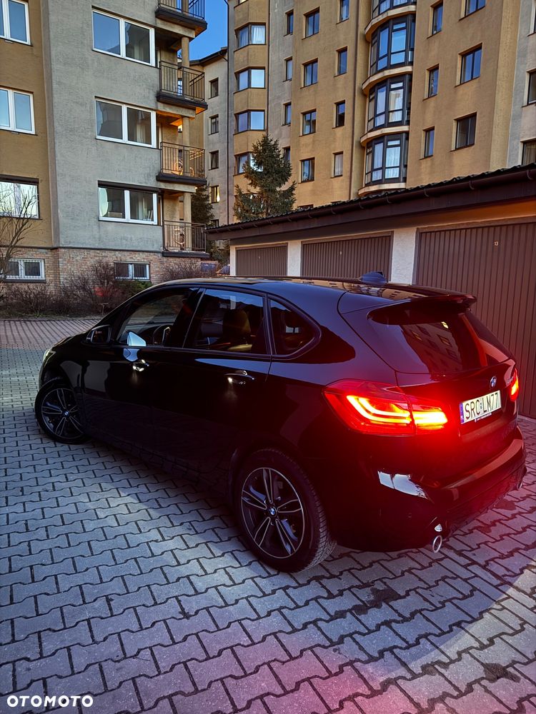 BMW Seria 2 218d Sport Line - 21