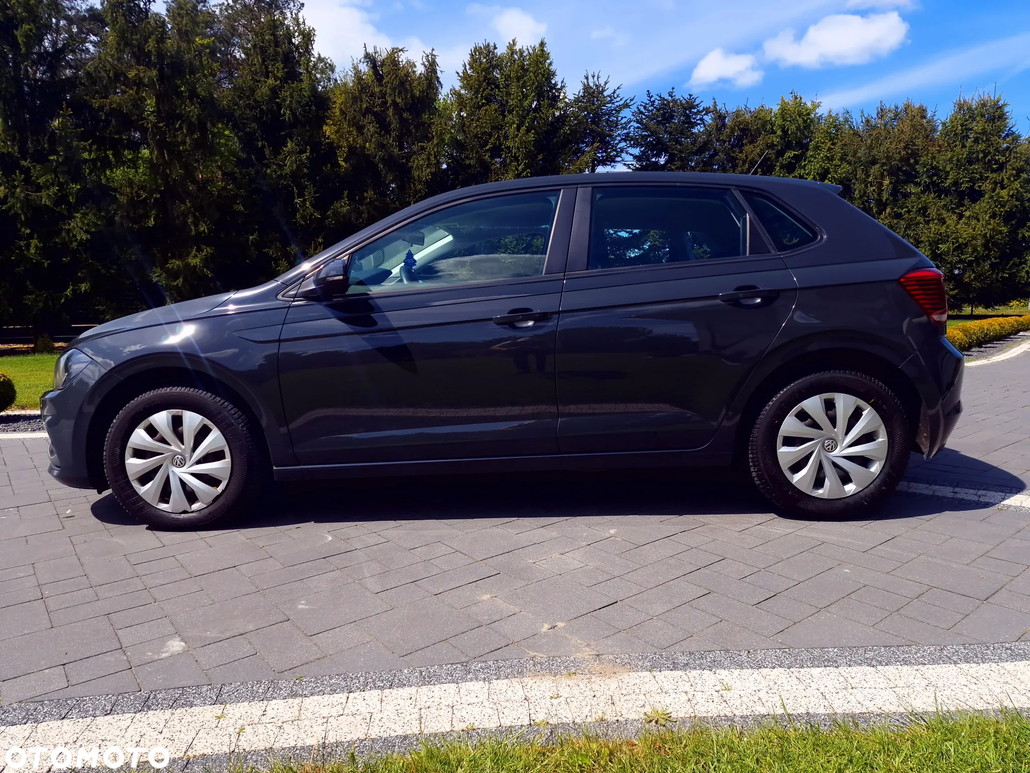 Volkswagen Polo 1.6 TDI SCR Trendline - 8
