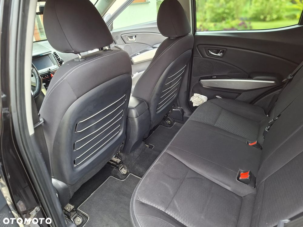 SsangYong/KGM Tivoli 1.6 Quartz - 33