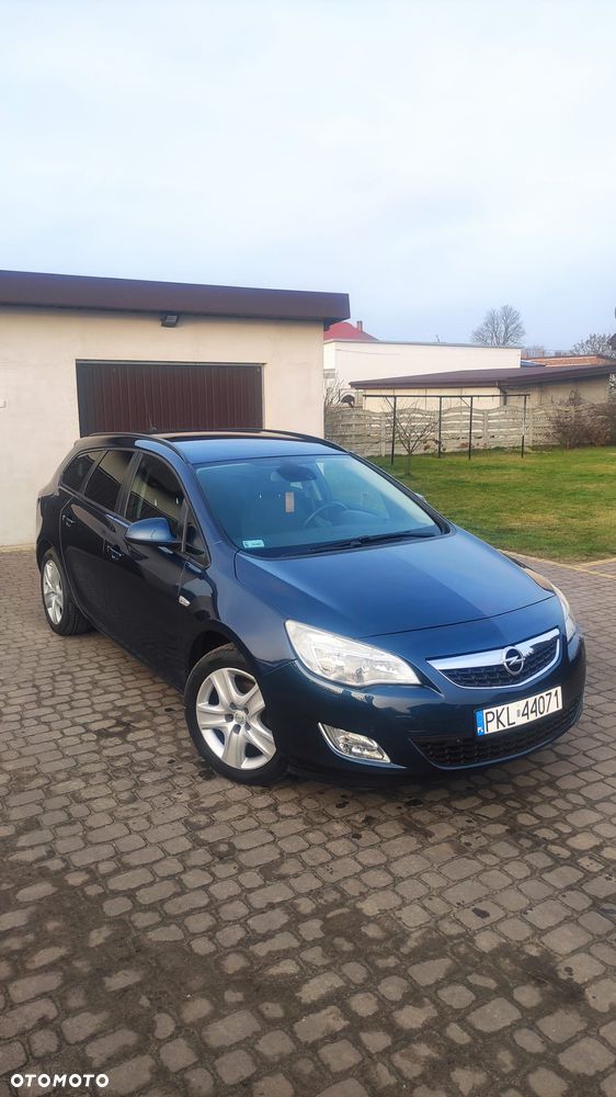 Opel Astra 1.7 CDTI DPF (119g) Edition - 2