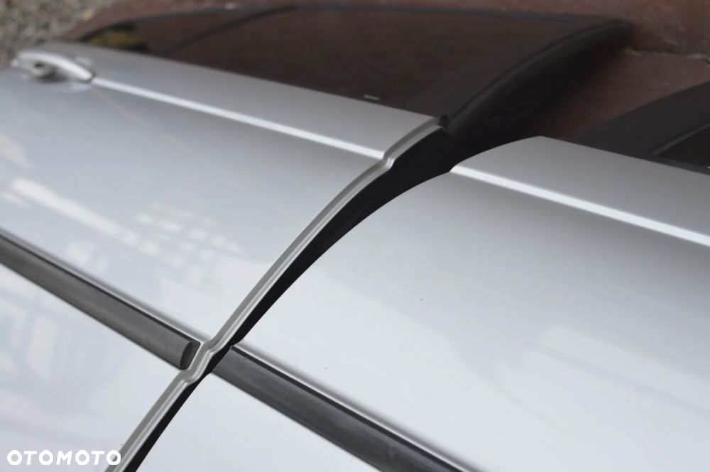 BMW E46 SEDAN ORYGINALNE KOMPLETNE DRZWI TYŁ LEWE / PRAWE W KOLORZE TITANSILBER 354/7 O NR.  41 52 7 034 153 / 41 52 8 240 075 /  41 52 7 034 154 / 41 52 8 240 076 OEM W DOBRYM STANIE - 21