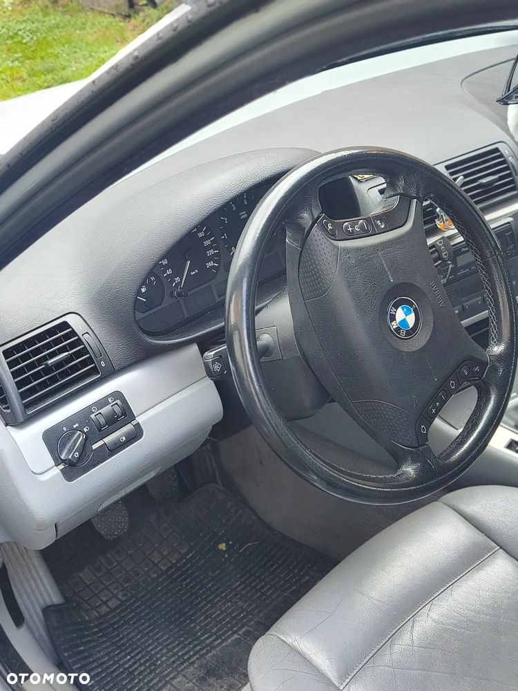 BMW Seria 3 - 3