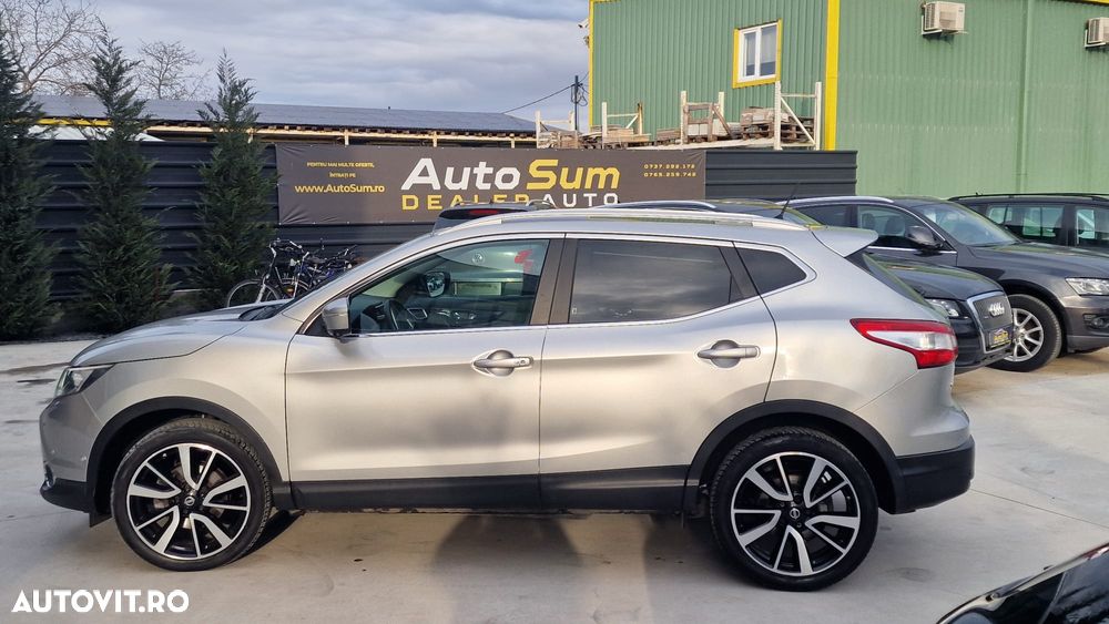 Nissan Qashqai 1.6 DCI Xtronic TEKNA - 5