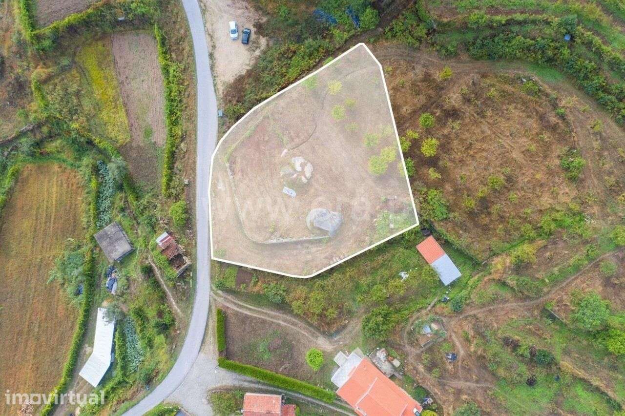 Terreno para Construção / Cinfães, Santiago de Piães - Grande imagem: 3/5