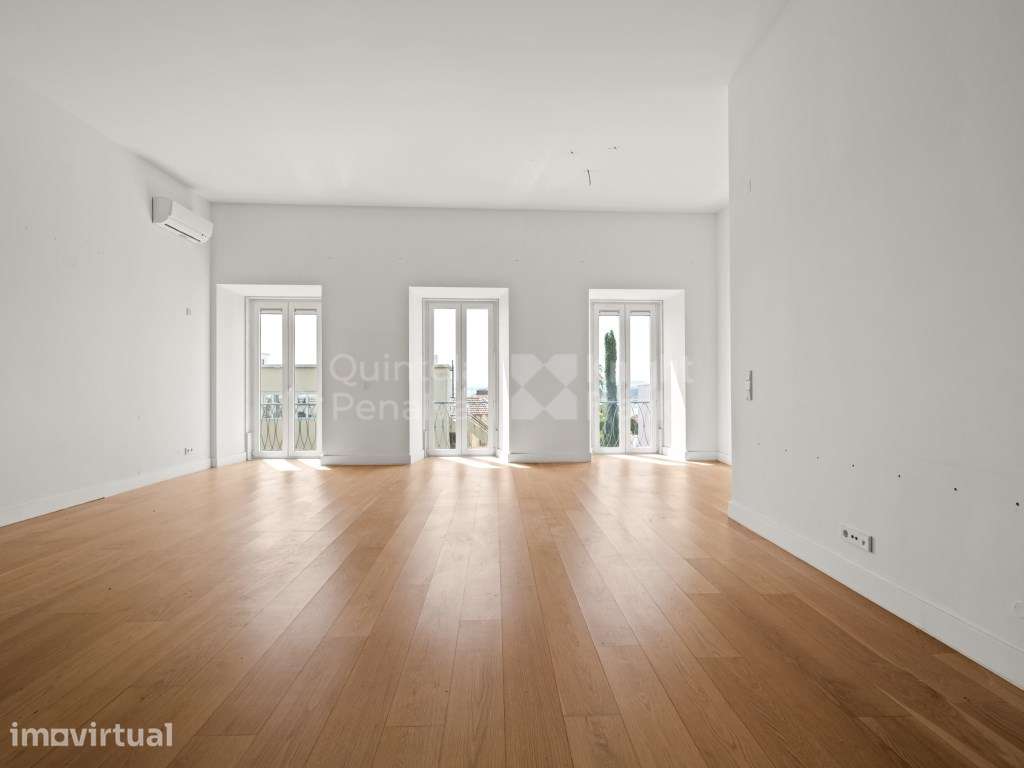 Apartamento T3 com vista rio para venda na Lapa, Lisboa - Grande imagem: 3/28
