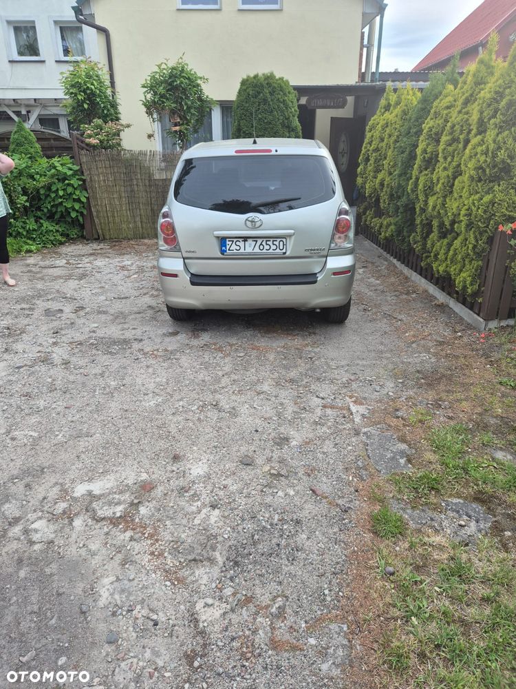Toyota Corolla Verso 1.8 Gold + 7os - 5