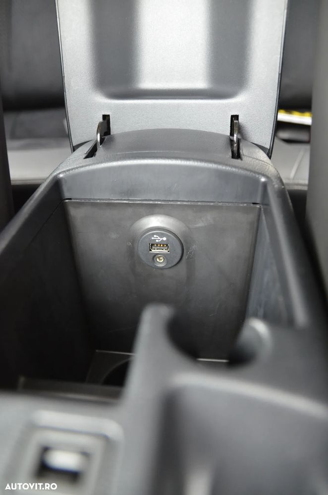 Nissan Qashqai 1.6 DCI TEKNA+ - 34