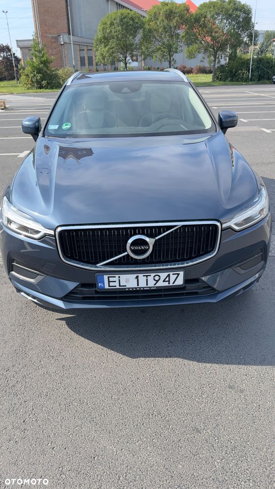 Volvo XC 60 D4 Momentum Pro - 4