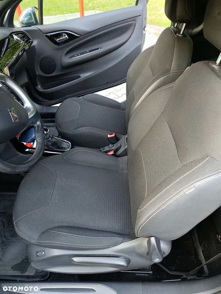 Citroën DS3 e-HDi 90 FAP SoChic - 8