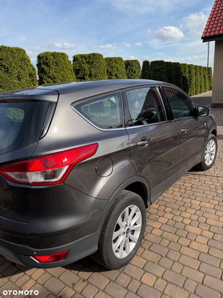 Ford Kuga 1.5 EcoBoost 4WD Titanium - 6