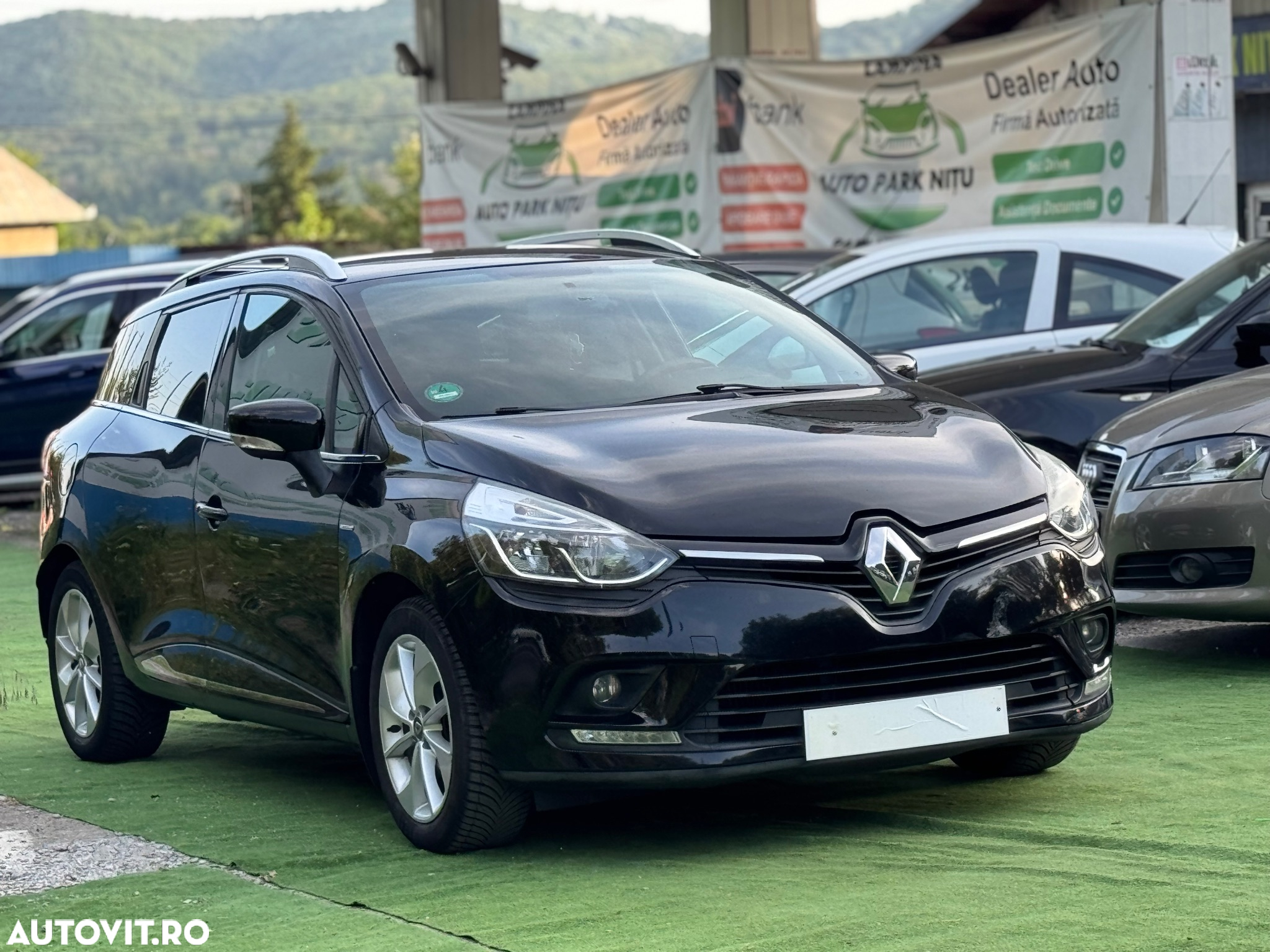 Renault Clio dCi 90 Start & Stop COLLECTION - 12