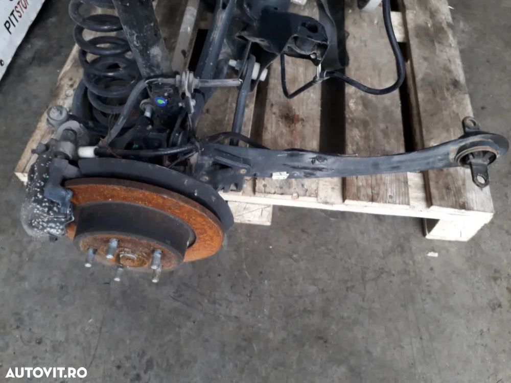Fuzeta stanga dreapta spate FORD KUGA II 2.0 2014 2015 2016 2017 2018 - 3