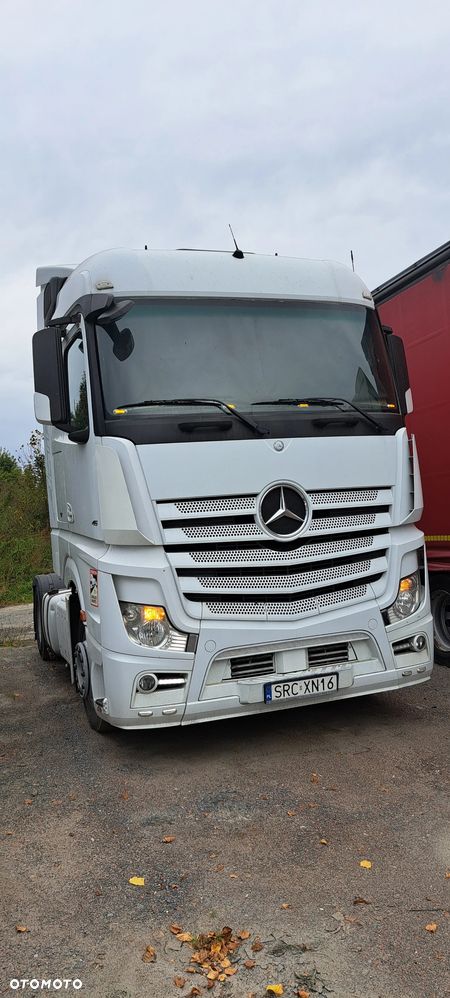 Mercedes-Benz Actros MP4 - 1