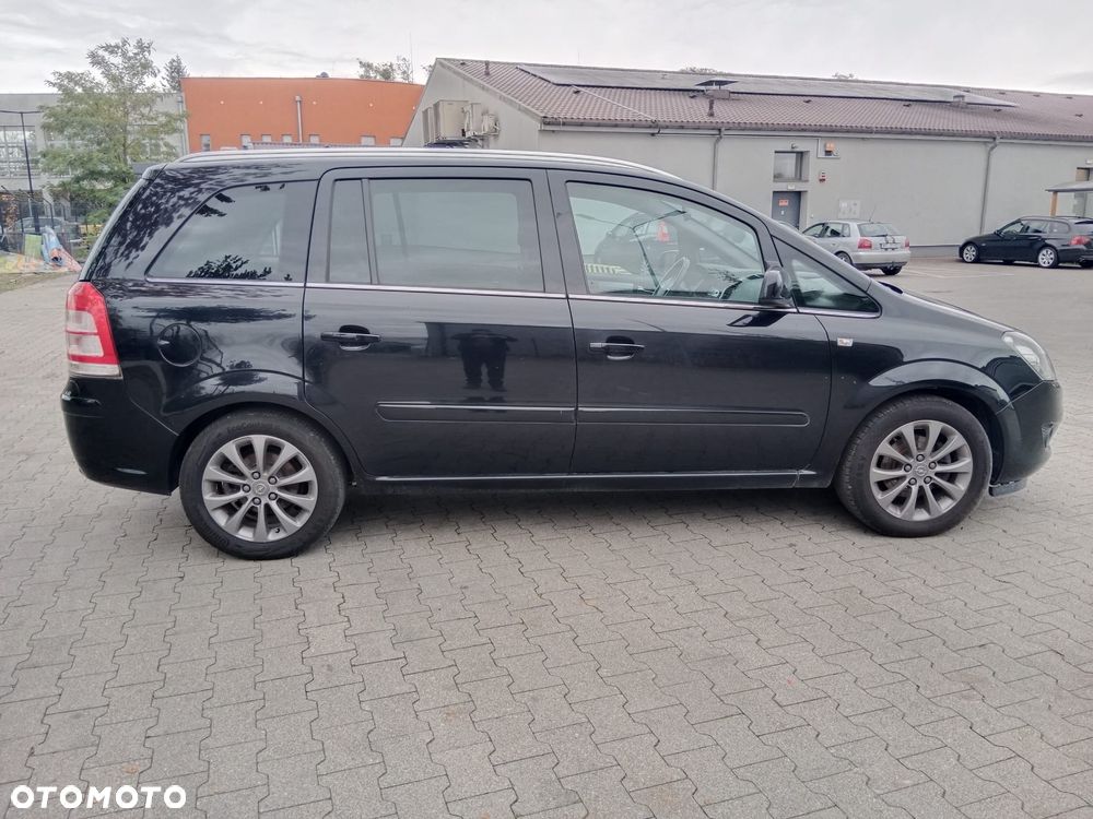 Opel Zafira 1.8 Active - 4