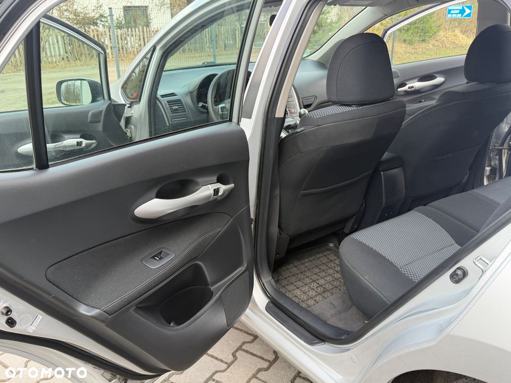 Toyota Auris 1.33 VVT-i Life - 19